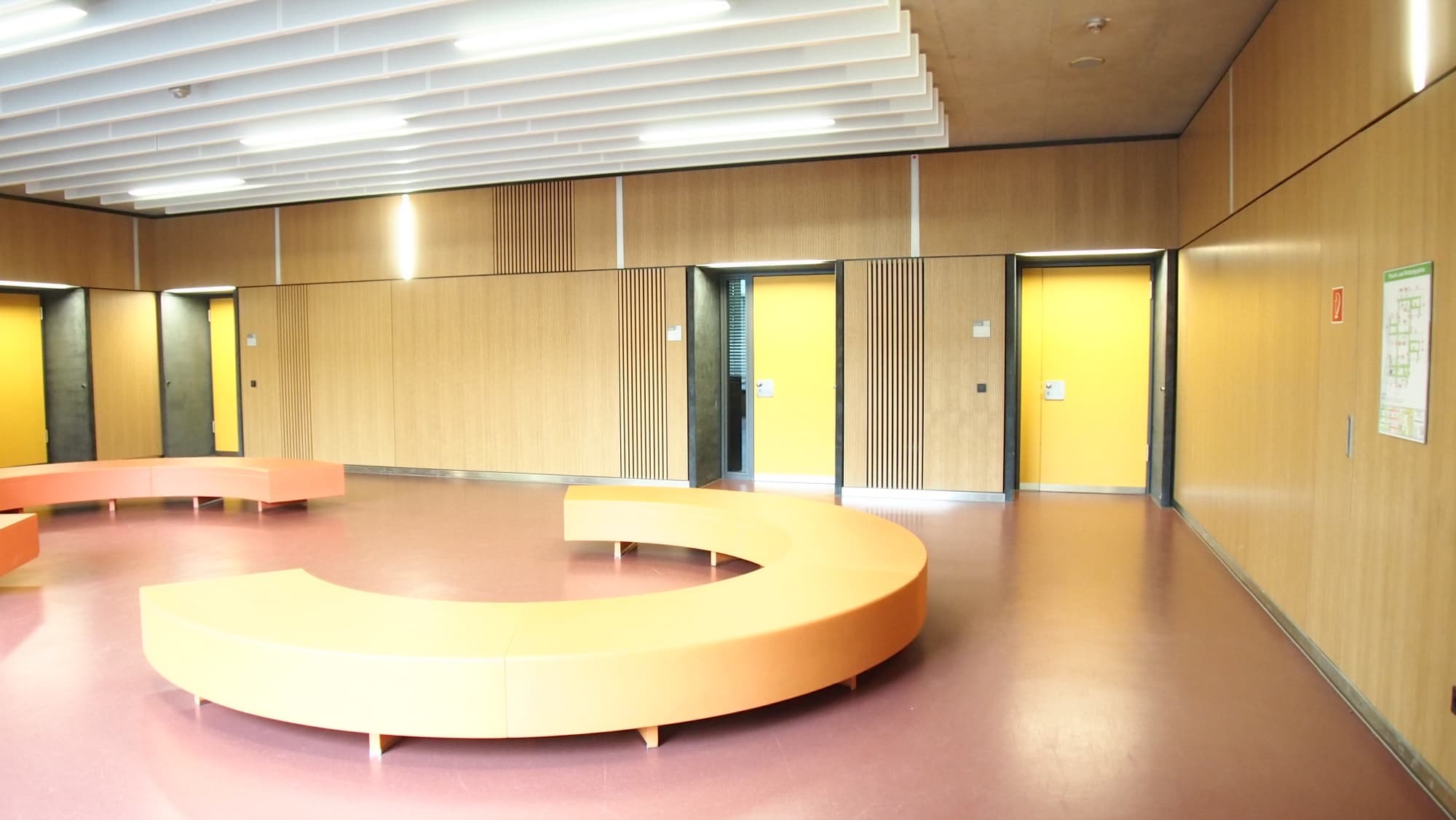 Philipp-Reis-Schule: acoustic panelling detail